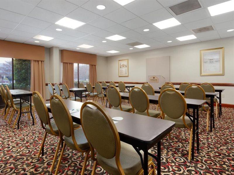 Spark By Hilton Charlotte Tyvola I-77 Bagian luar foto