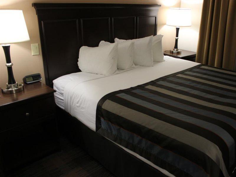 Spark By Hilton Charlotte Tyvola I-77 Bagian luar foto
