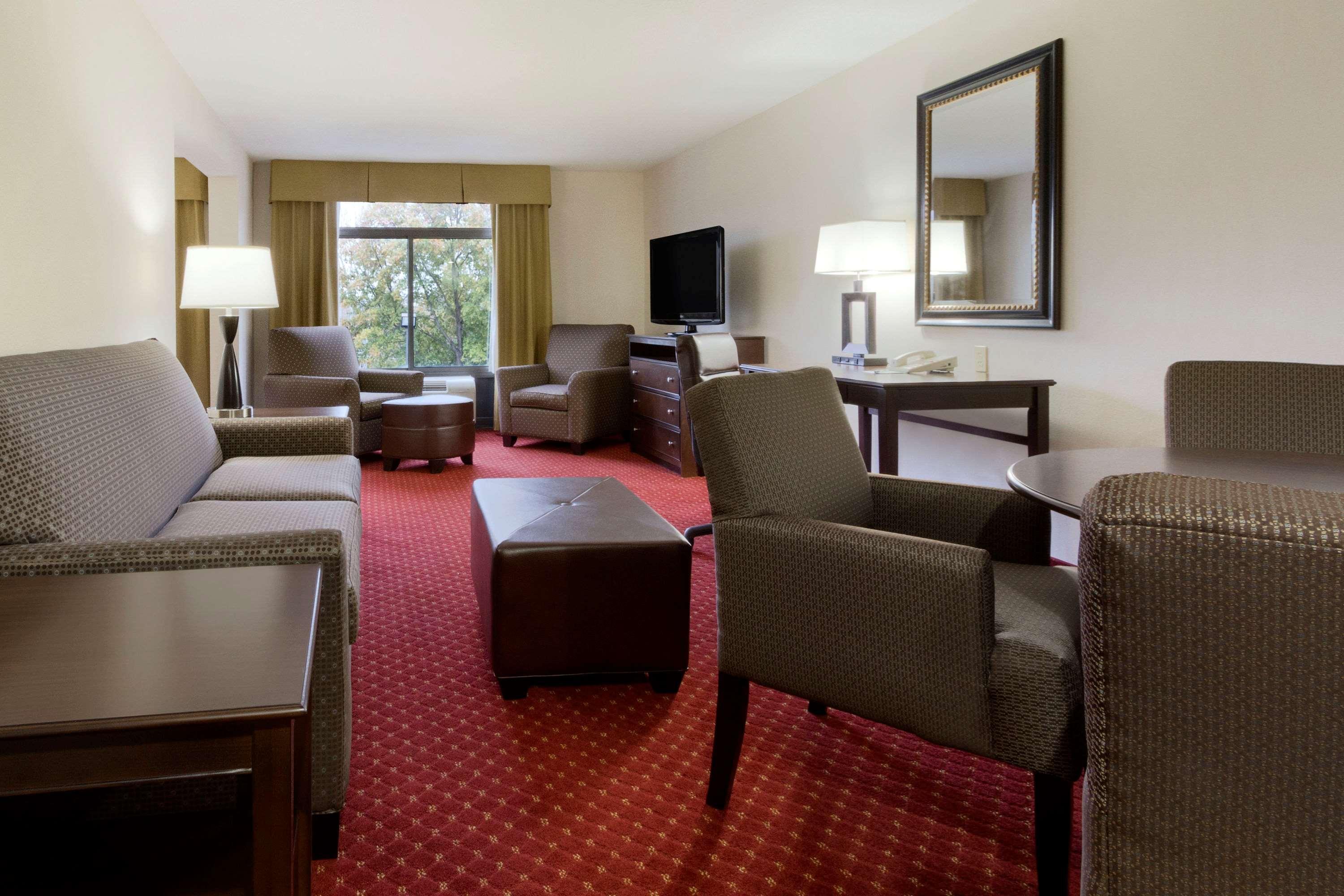 Spark By Hilton Charlotte Tyvola I-77 Bagian luar foto