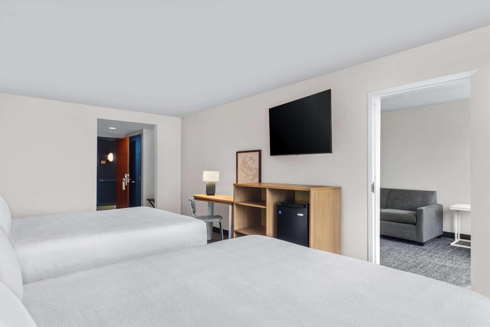 Spark By Hilton Charlotte Tyvola I-77 Bagian luar foto
