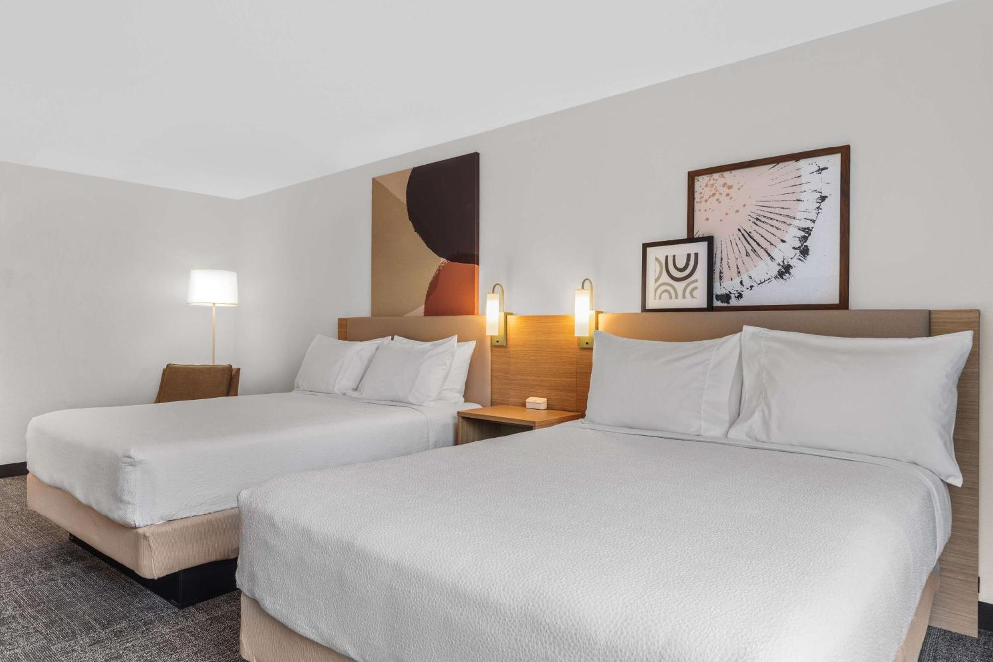 Spark By Hilton Charlotte Tyvola I-77 Bagian luar foto