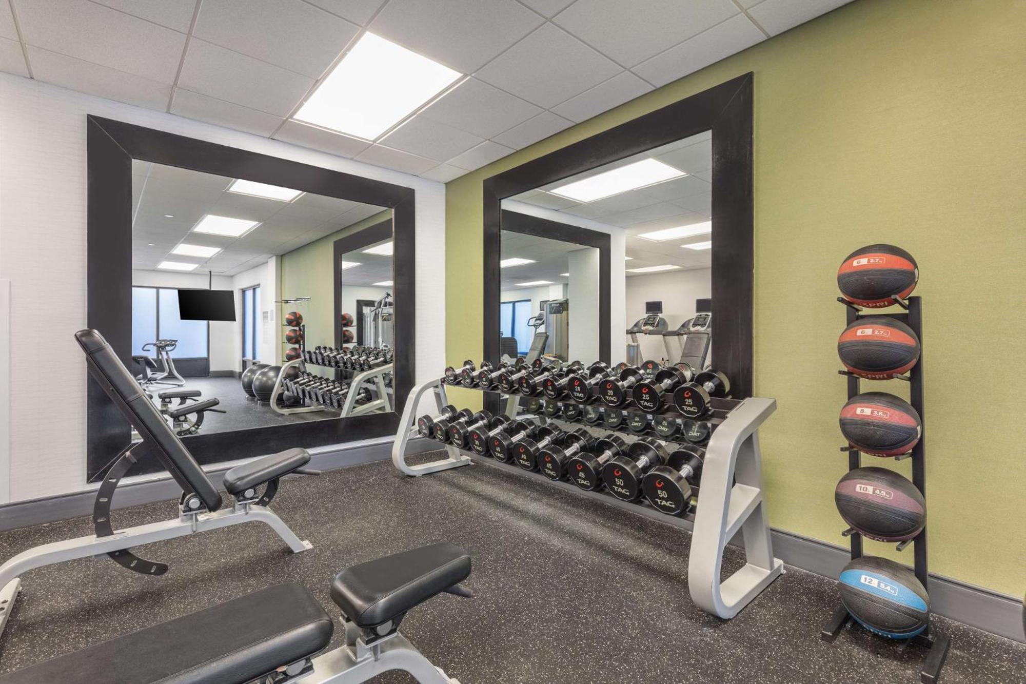 Spark By Hilton Charlotte Tyvola I-77 Bagian luar foto